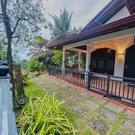 Kawshan Home Stay Dikwella Exteriör bild